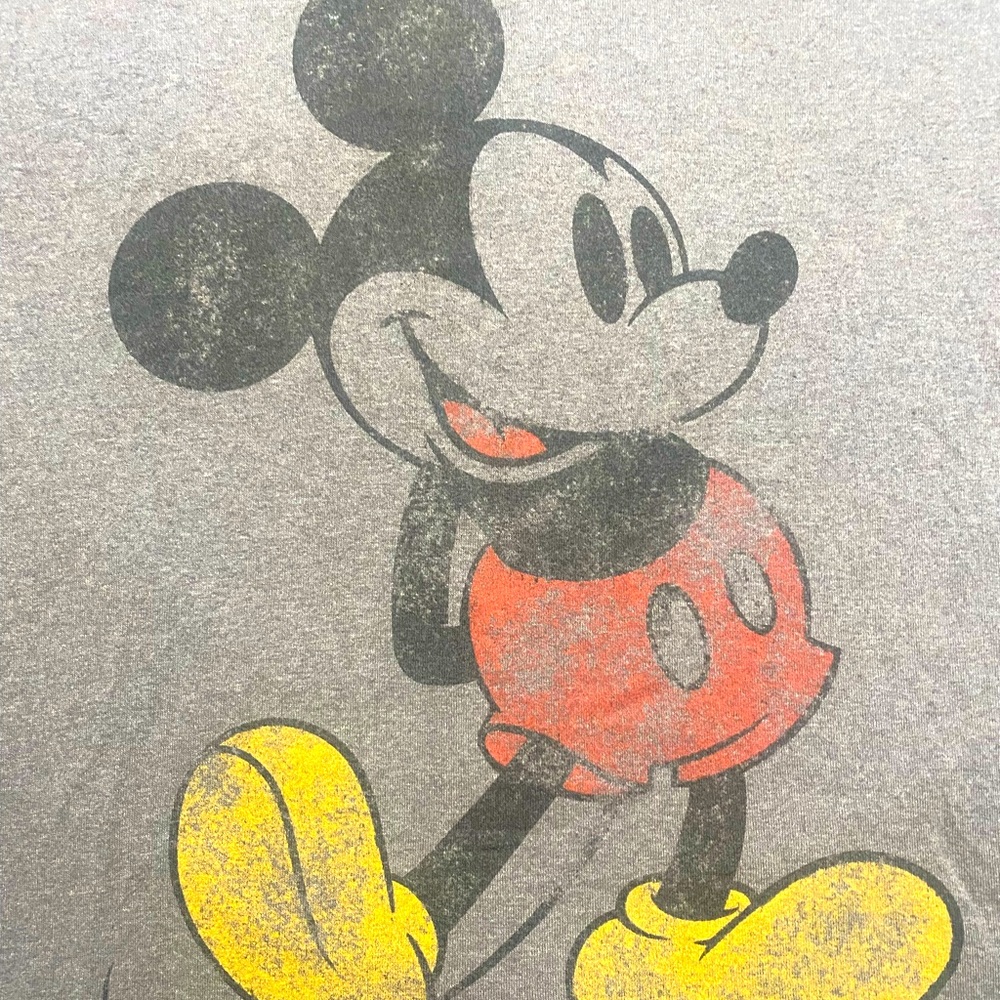Women’s Disney Mickey Mouse Large T-Shirt